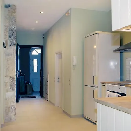 Heron's Path Ii Daire *